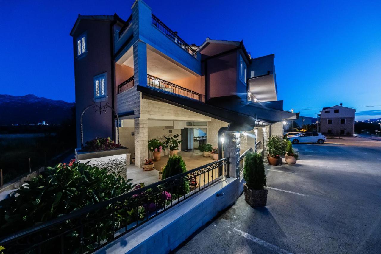 San Mihael Luxury Rooms 1 杜格普利耶 外观 照片